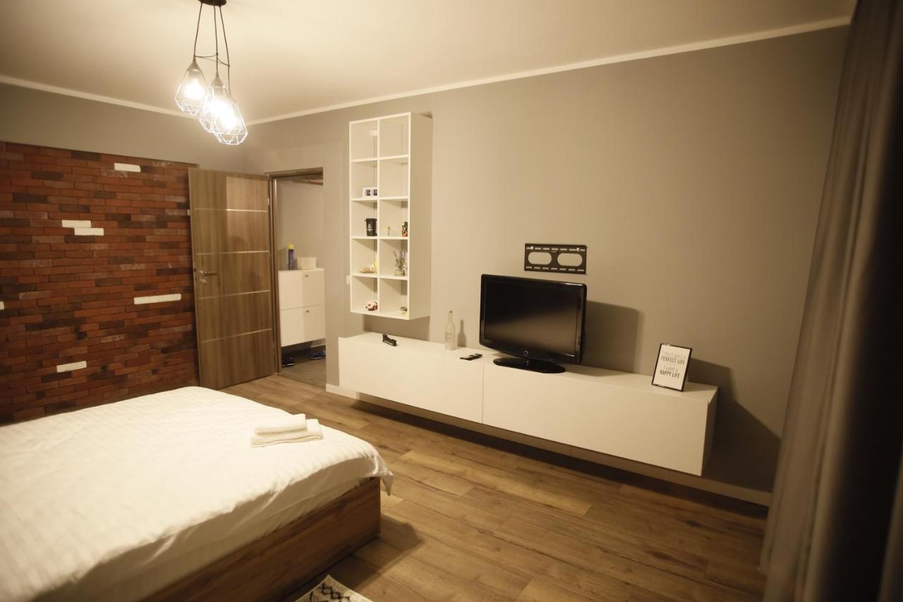 FocşaniRcc 3 Apartamentアパートメント エクステリア 写真