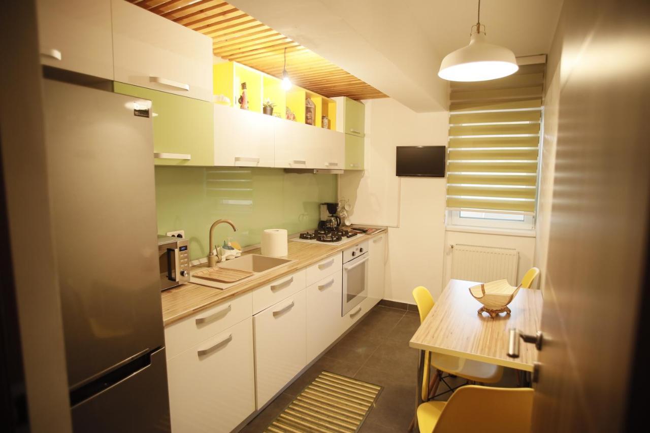 FocşaniRcc 3 Apartamentアパートメント エクステリア 写真